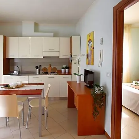 Hotel Altamarea 4*